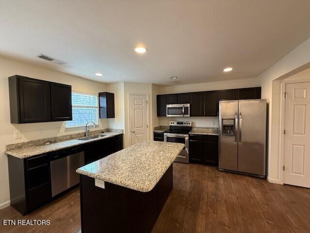 Photo of 810 Bob Kirby Rd, Knoxville, TN 37923 (MLS # 1338058)