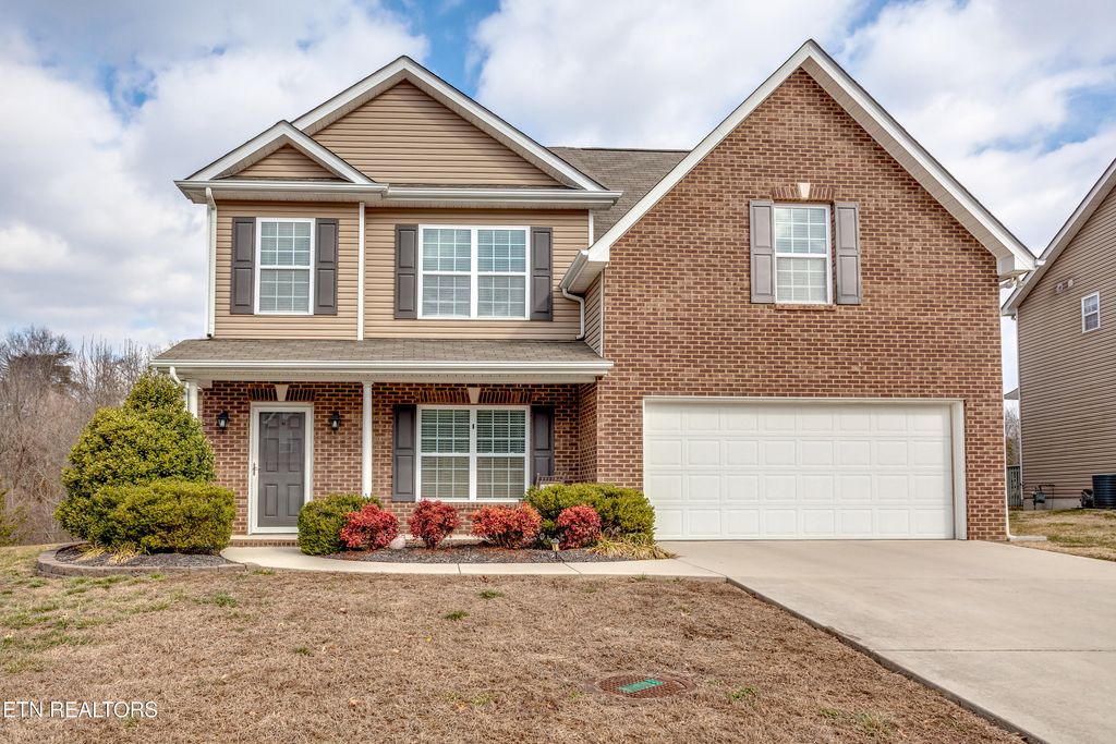 Photo of 5929 Apple Valley Drive, Knoxville, TN 37924 (MLS # 1329108)