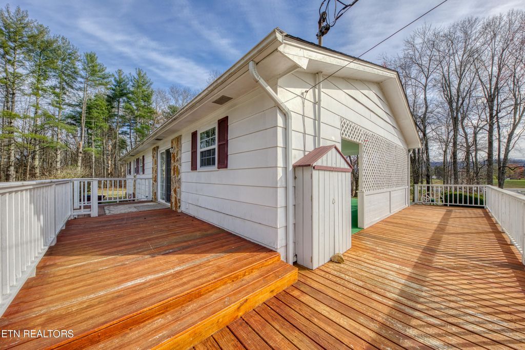 Photo of 2501 Knoxville Hwy, Wartburg, TN 37887 (MLS # 1256896)