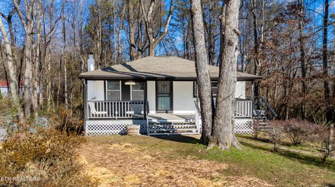 Tiny photo for 6620 Collins Lane, Knoxville, TN 37918 (MLS # 1326356)