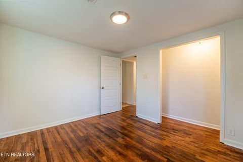 Tiny photo for 6620 Collins Lane, Knoxville, TN 37918 (MLS # 1326356)