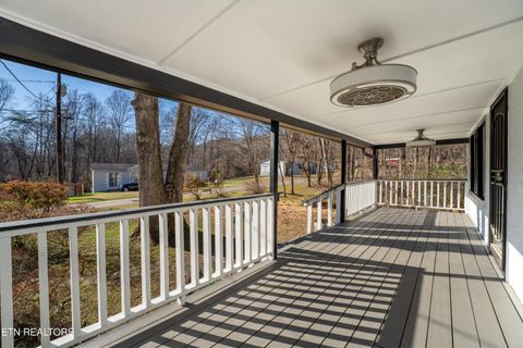 Tiny photo for 6620 Collins Lane, Knoxville, TN 37918 (MLS # 1326356)