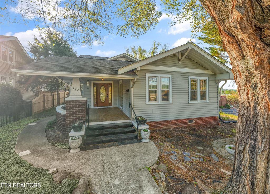 Photo of 120 E Churchwell Ave, Knoxville, TN 37917 (MLS # 1336608)