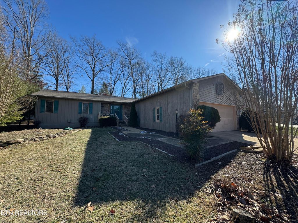 Photo of 22 Overlook Terrace, Crossville, TN 38558 (MLS # 1285204)