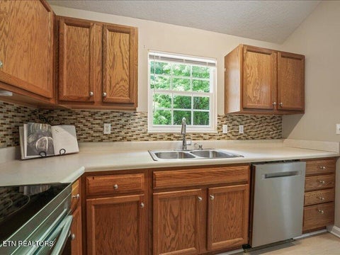 Tiny photo for 8819 Percy Way, Knoxville, TN 37923 (MLS # 1343221)