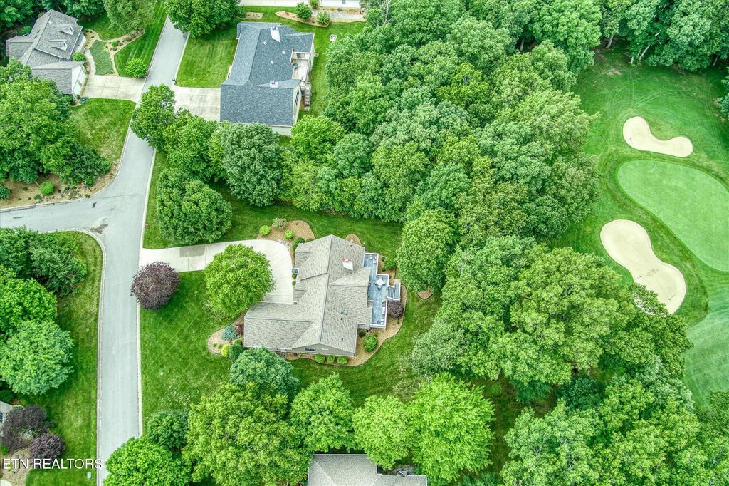 Photo of 21 Lexham Court, Crossville, TN 38558 (MLS # 1305264)
