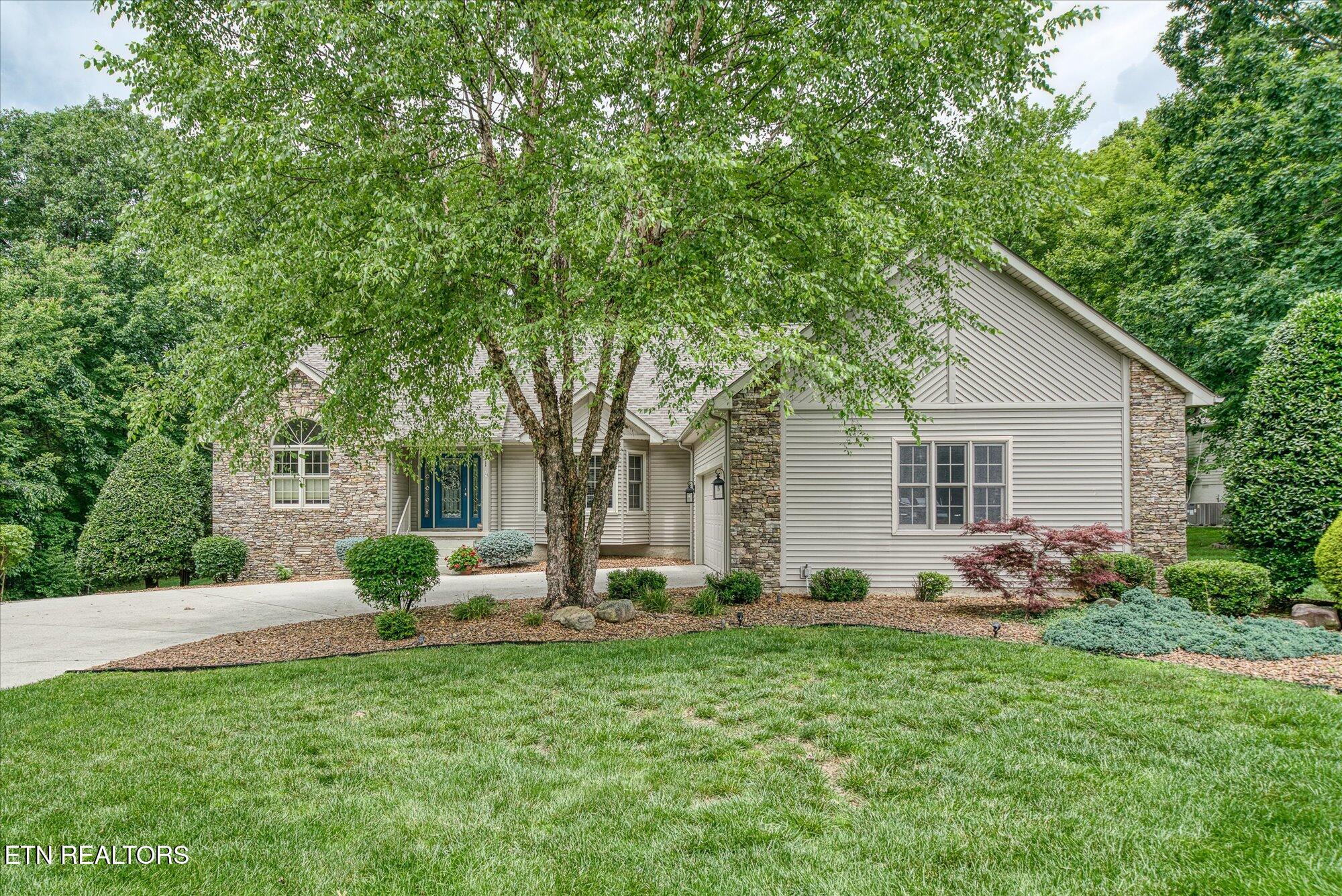 21 Lexham Court
