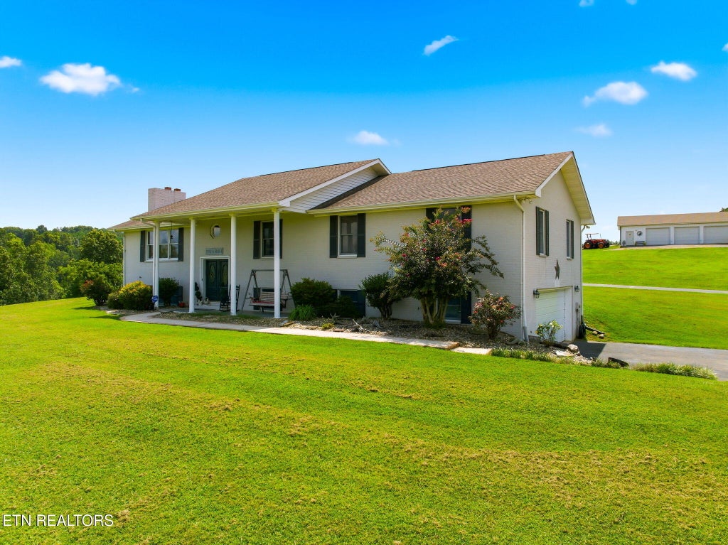 Photo of 482 Brickell Ridge Rd, Decatur, TN 37322 (MLS # 1353684)