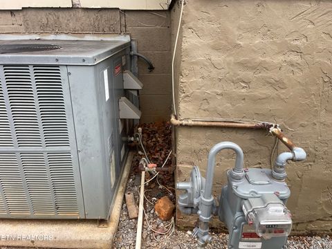 Tiny photo for 1514 Mitchell St, Knoxville, TN 37917 (MLS # 1327222)