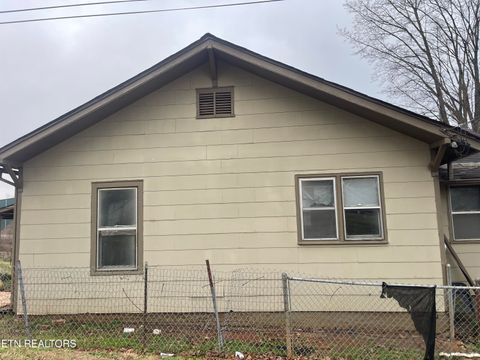 Tiny photo for 1514 Mitchell St, Knoxville, TN 37917 (MLS # 1327222)
