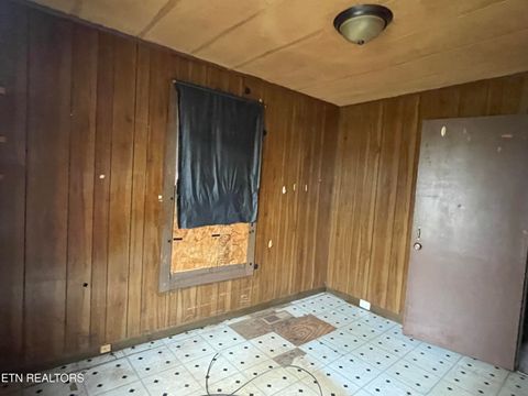 Tiny photo for 1514 Mitchell St, Knoxville, TN 37917 (MLS # 1327222)