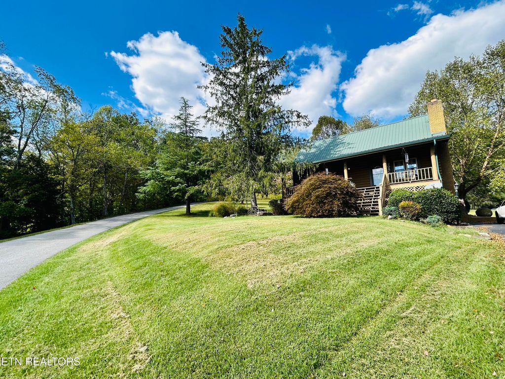 Photo of 466 Greene Lane, LaFollette, TN 37766 (MLS # 1317245)