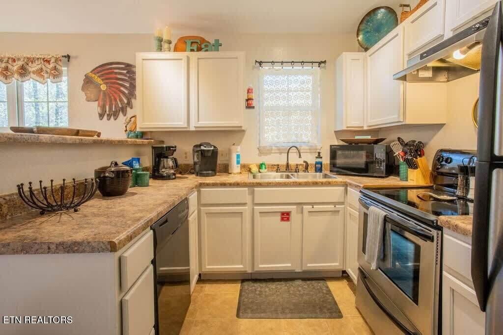 Photo of 520 Proffit Lane #1, Gatlinburg, TN 37738 (MLS # 1315554)