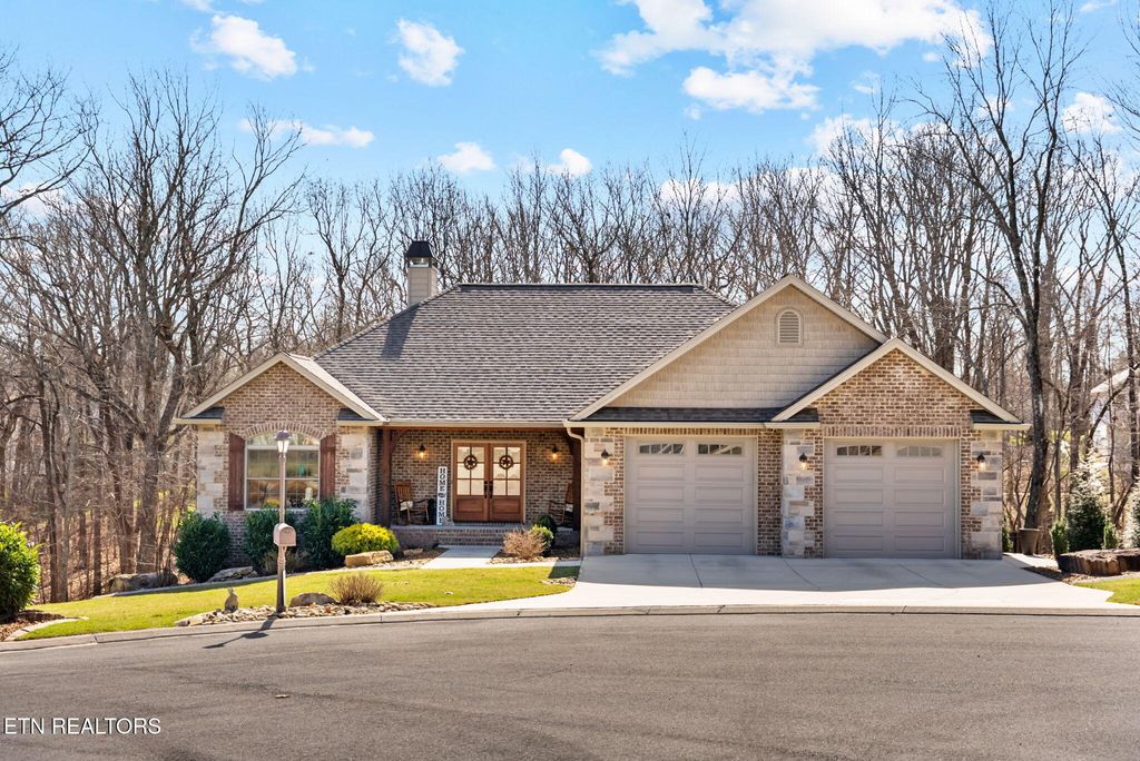 Photo of 18 Maplewood Court, Crossville, TN 38558 (MLS # 1330436)
