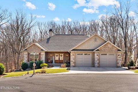 Photo of 18 Maplewood Court, Crossville, TN 38558 (MLS # 1330436)