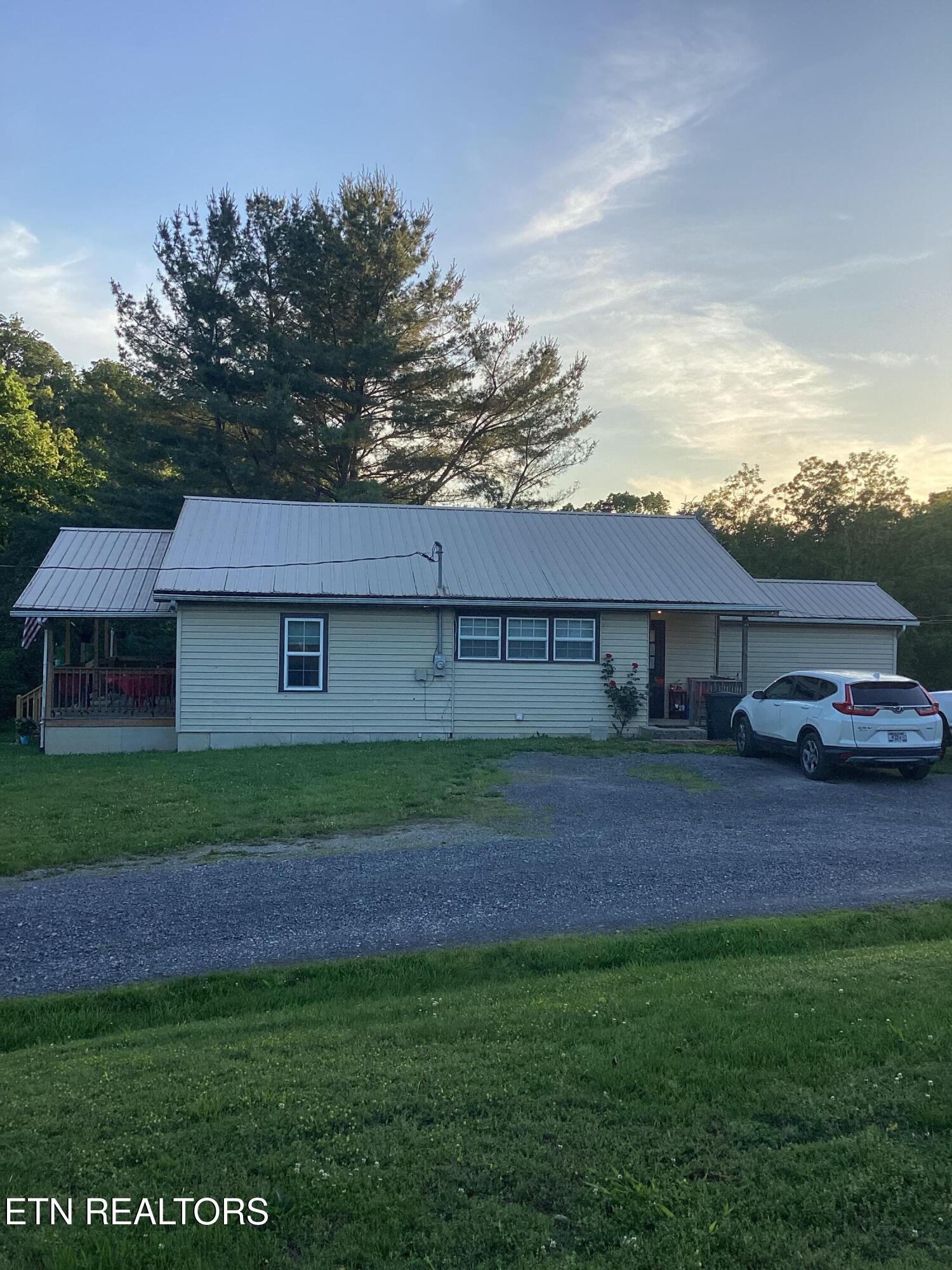 1903 Pleasant Ridge School Rd