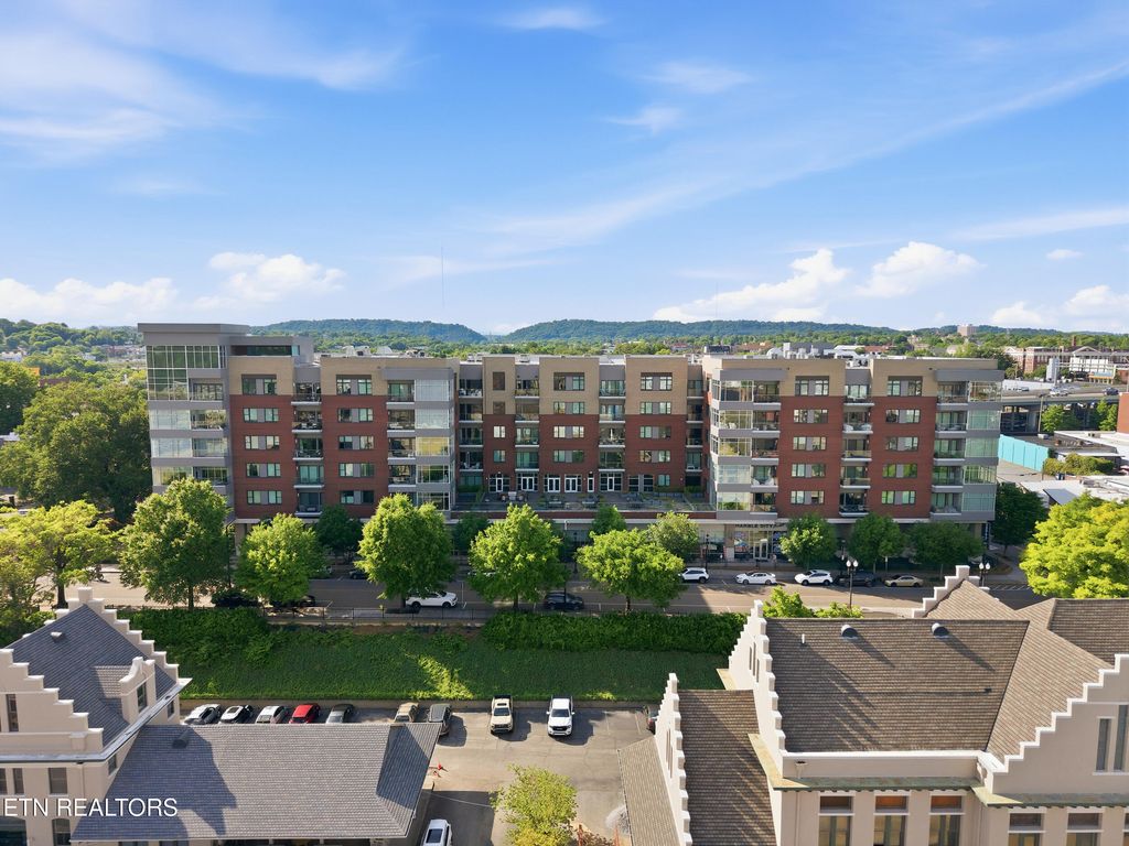 Photo of 333 W Depot Ave #219, Knoxville, TN 37917 (MLS # 1339650)