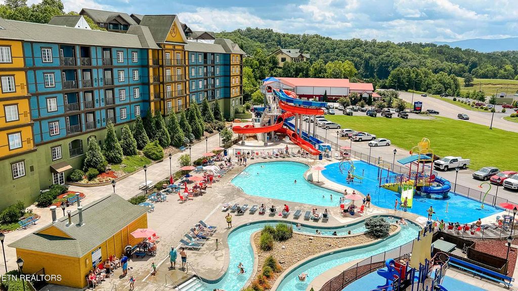 Photo of 225 Collier Drive #1215, Sevierville, TN 37862 (MLS # 1316626)