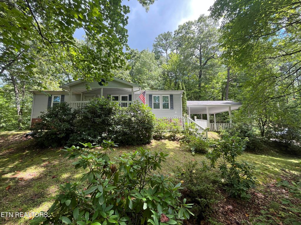 Photo of 1709 Violet Court, Sevierville, TN 37876 (MLS # 1312132)