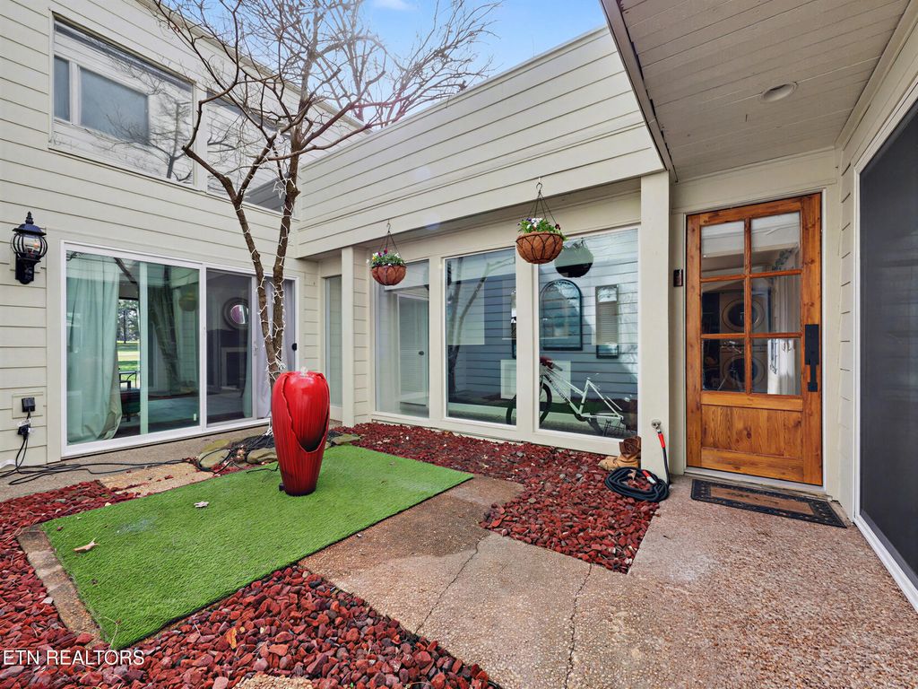 Photo of 548 Lost Tree Lane, Knoxville, TN 37934 (MLS # 1333233)