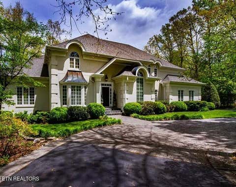 Photo of 554 Halstead Drive Drive, Crossville, TN 38555 (MLS # 1352723)