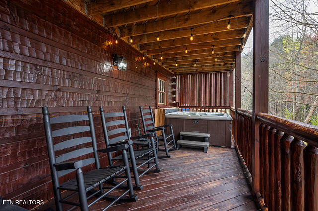 3322 Covered Bridge Way