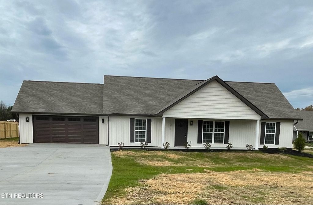 Photo of 5815 Old Niles Ferry Pike, Greenback, TN 37742 (MLS # 1282652)