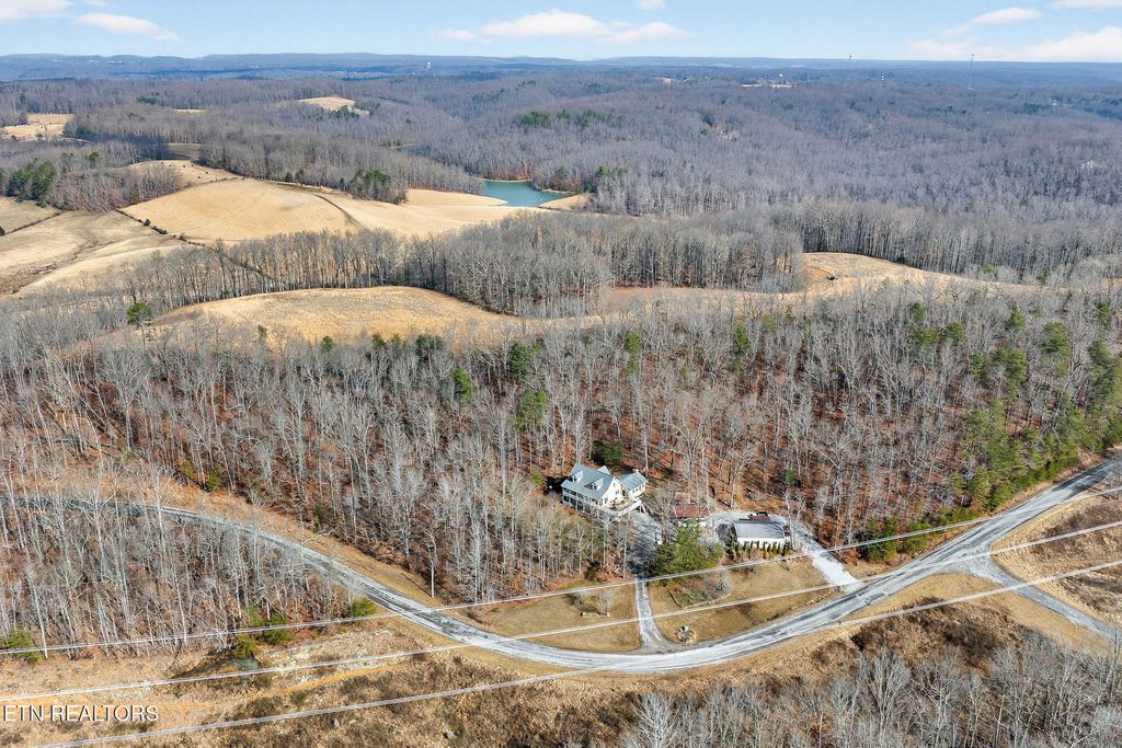 Photo of 2144 Street Place Loop, Monterey, TN 38574 (MLS # 1329896)