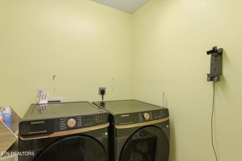 Tiny photo for 130 Country Way Rd, Vonore, TN 37885 (MLS # 1323649)