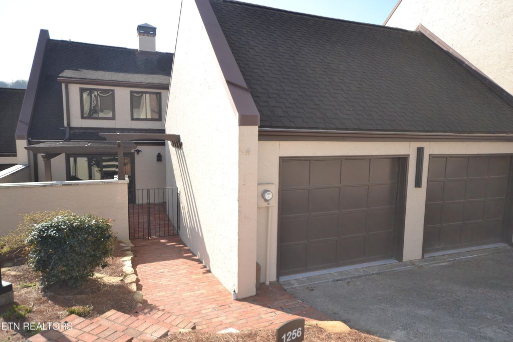 Photo of 1256 Calais Court, Knoxville, TN 37919 (MLS # 1333416)