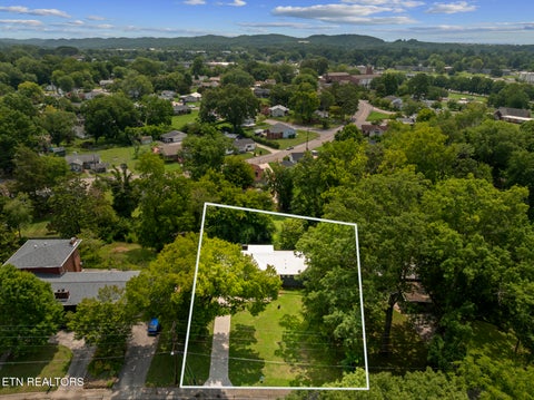 Tiny photo for 238 N Tulane Ave, Oak Ridge, TN 37830 (MLS # 1348948)