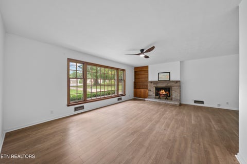 Tiny photo for 238 N Tulane Ave, Oak Ridge, TN 37830 (MLS # 1348948)