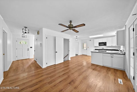 Tiny photo for 238 N Tulane Ave, Oak Ridge, TN 37830 (MLS # 1348948)