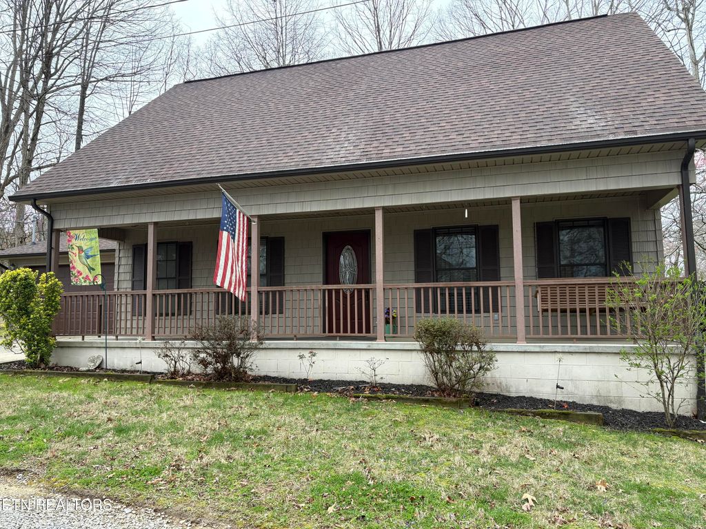 Photo of 162 Bayside Drive, Ten Mile, TN 37880 (MLS # 1333350)