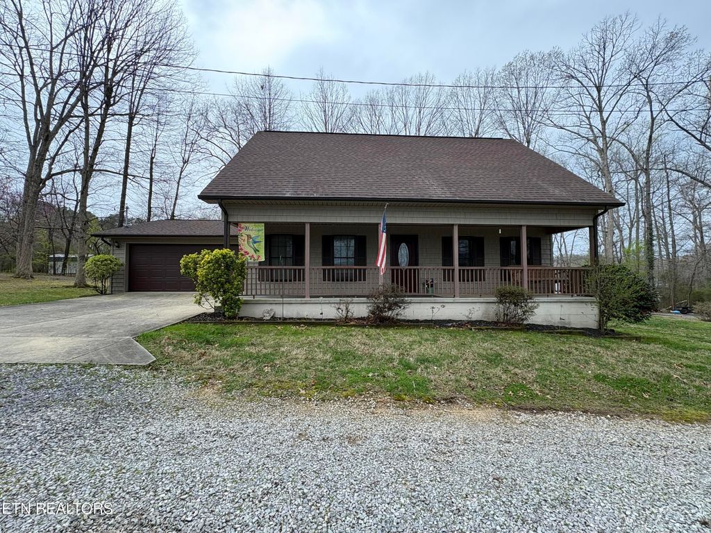 Photo of 162 Bayside Drive, Ten Mile, TN 37880 (MLS # 1333350)