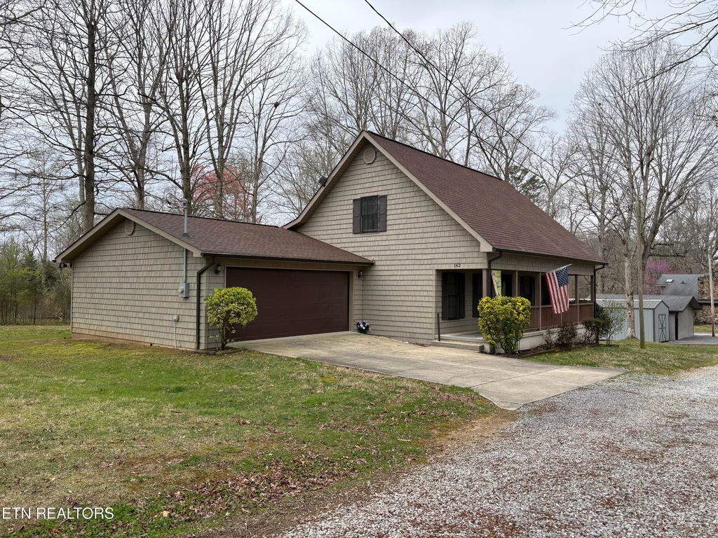 Photo of 162 Bayside Drive, Ten Mile, TN 37880 (MLS # 1333350)