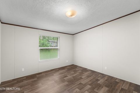 Tiny photo for 308 Mill Rd, Wartburg, TN 37887 (MLS # 1316710)