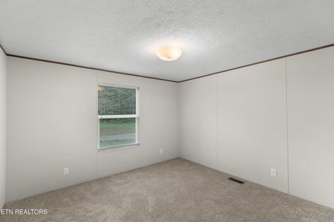Tiny photo for 308 Mill Rd, Wartburg, TN 37887 (MLS # 1316710)