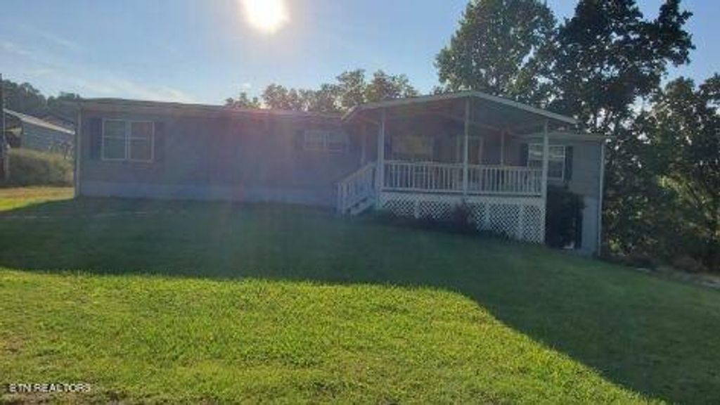 Photo of 9706 Cannon Lane, Strawberry Plains, TN 37871 (MLS # 1240359)