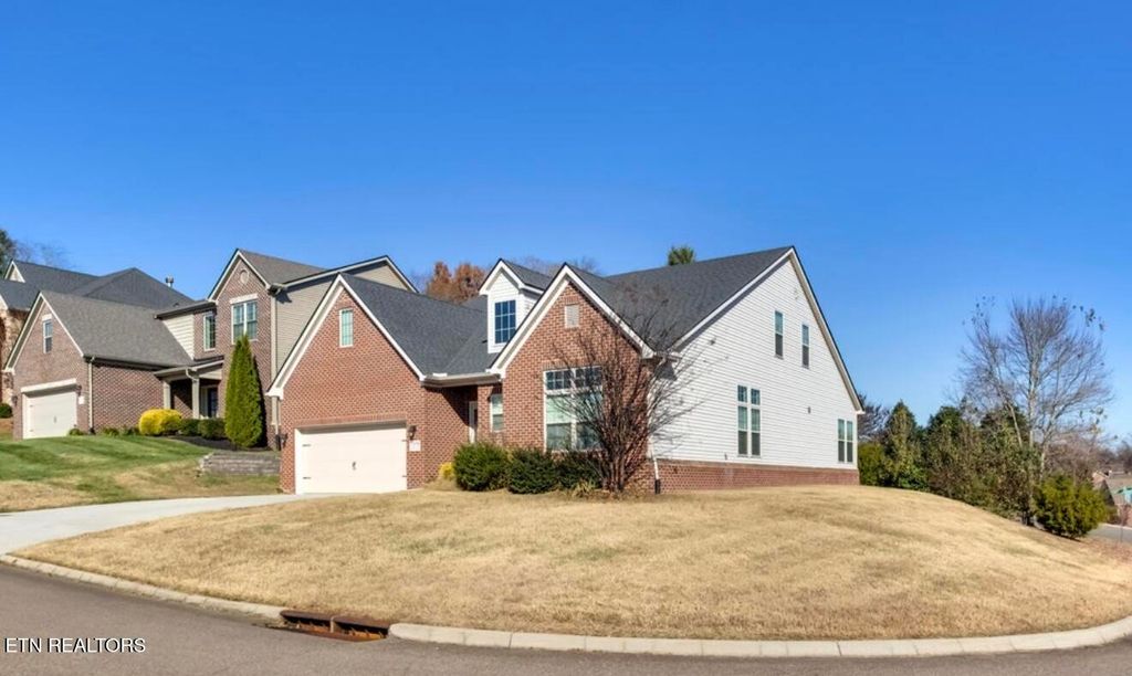 Photo of 1456 Mossy Rock Lane, Knoxville, TN 37922 (MLS # 1335134)