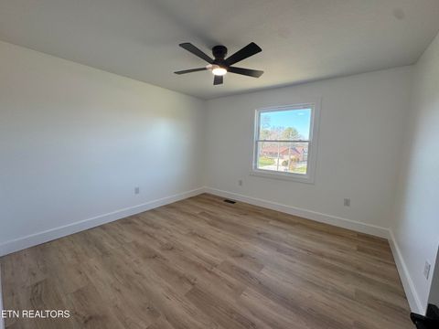 Tiny photo for 114 Happy Ending Lane, Kingston, TN 37763 (MLS # 1326860)