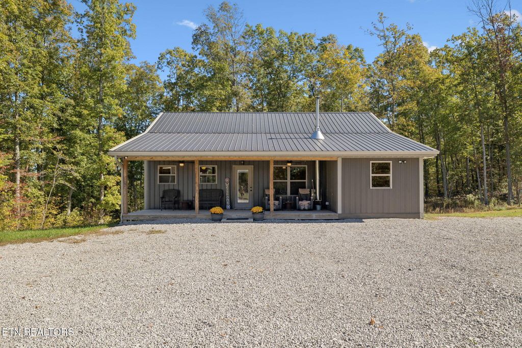 Photo of 2025 Allardt Tinch Rd, Jamestown, TN 38556 (MLS # 1339093)