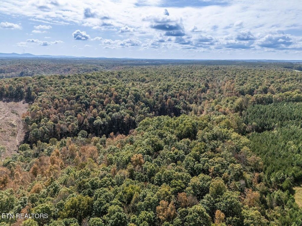 Photo of Old Hwy 70, Crossville, TN 38571 (MLS # 1326544)