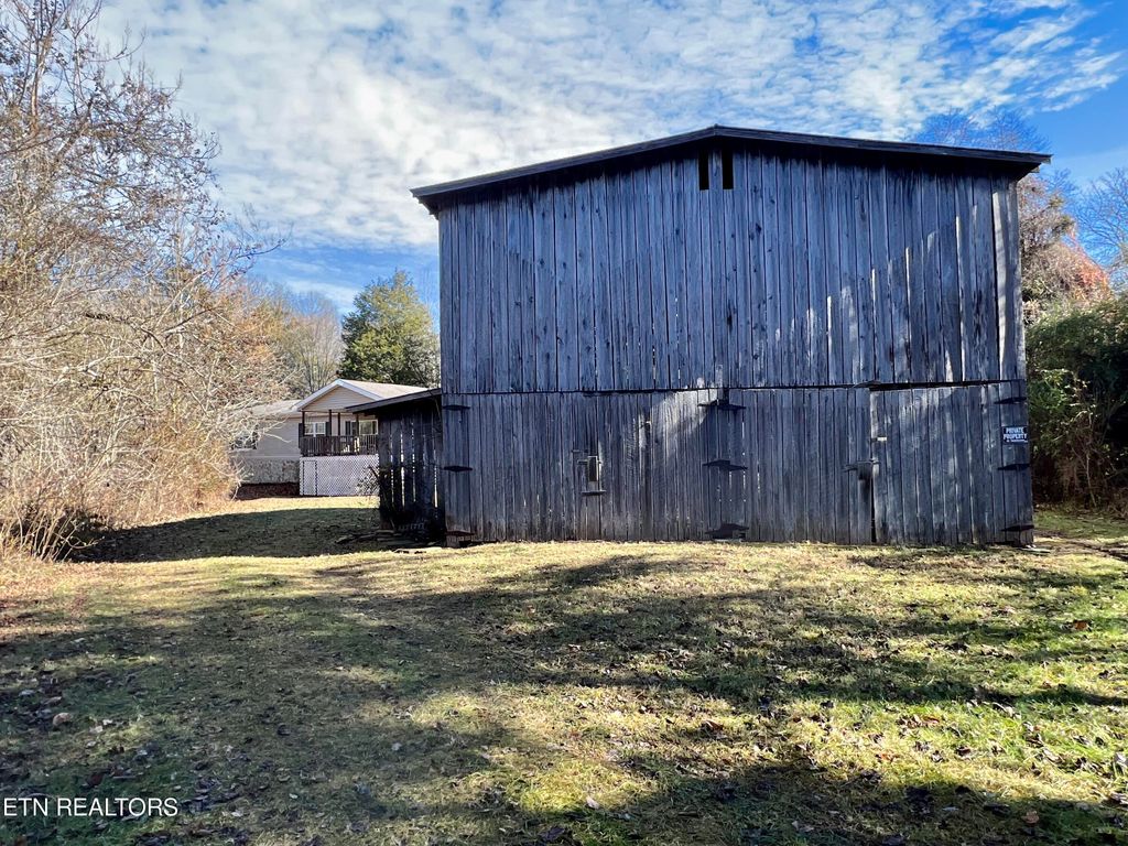 Photo of 171 England Rd, Tazewell, TN 37879 (MLS # 1249706)