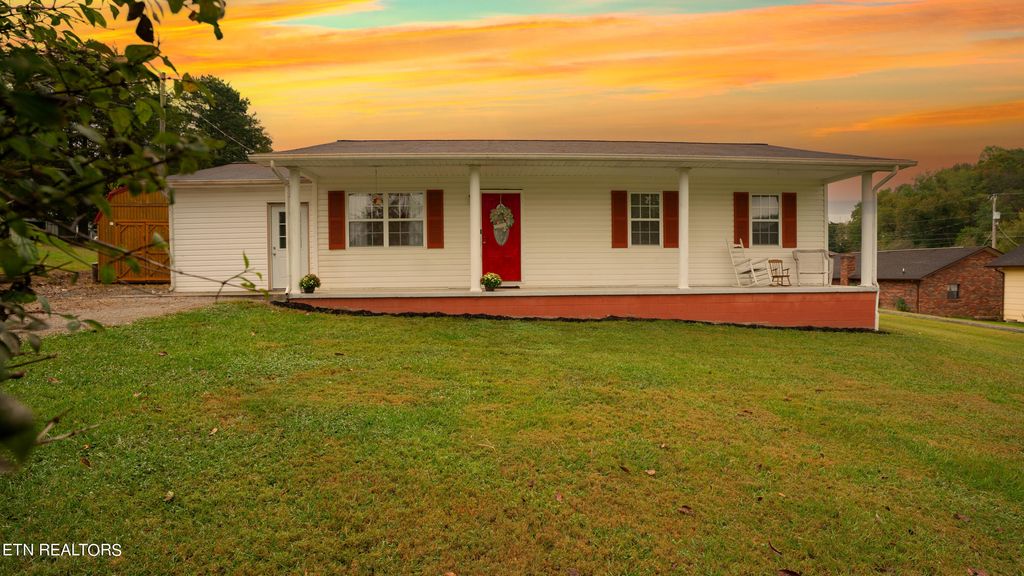 Photo of 308 Warwick Lane, Maynardville, TN 37807 (MLS # 1242173)