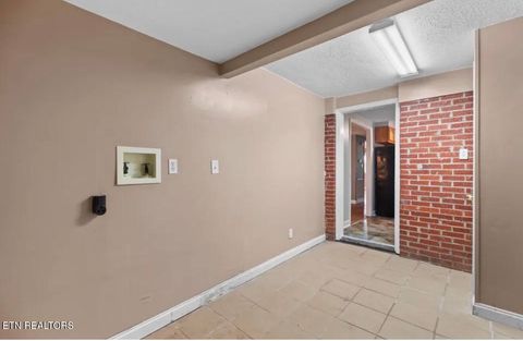 Tiny photo for 922 Chittum Drive, Tazewell, TN 37879 (MLS # 1343064)