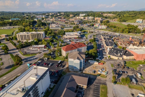 Tiny photo for 129 Sugarfoot Way #300, Pigeon Forge, TN 37863 (MLS # 1354750)