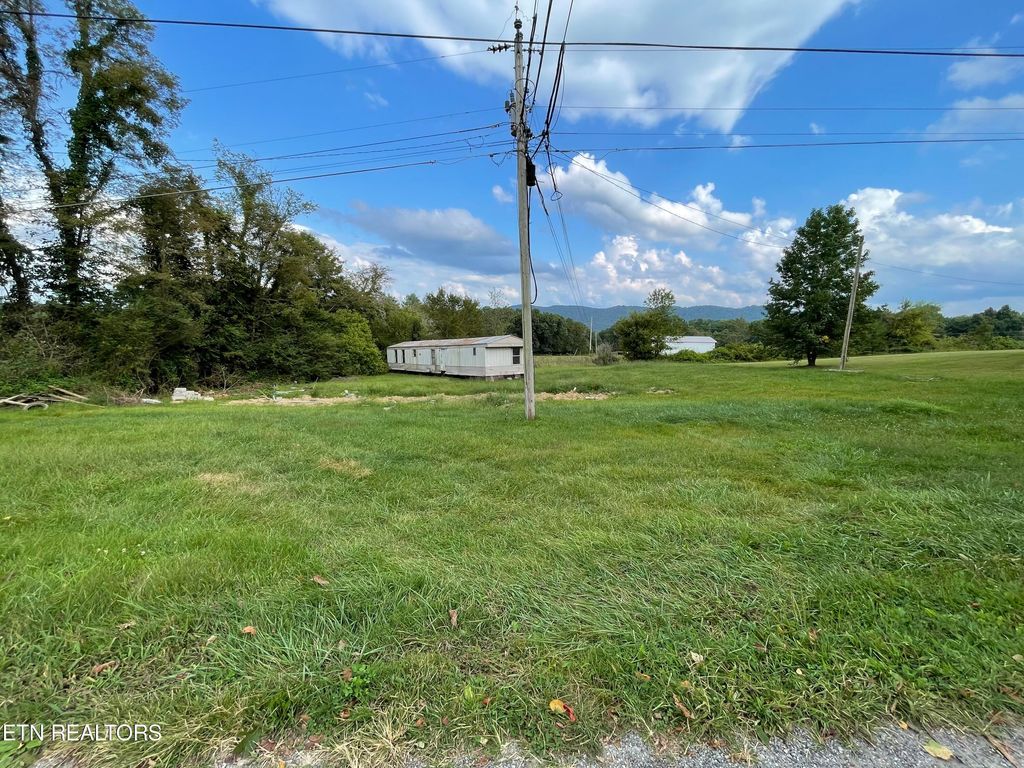 Photo of 268 Southern Lane, Tazewell, TN 37879 (MLS # 1239401)