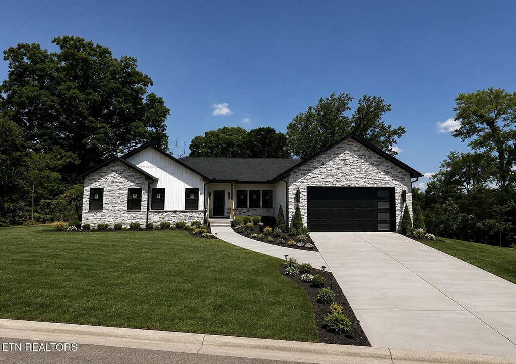 Photo of 3259 Sandpiper Court, Kodak, TN 37764 (MLS # 1351191)