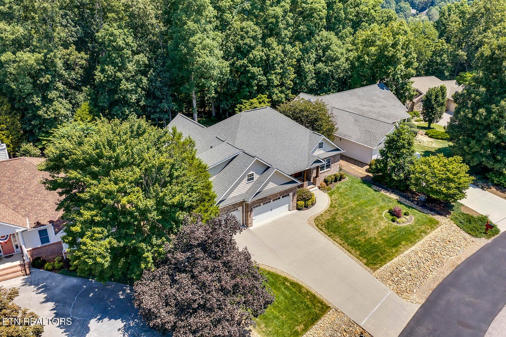 Photo of 203 Sioux Place, Loudon, TN 37774 (MLS # 1351633)